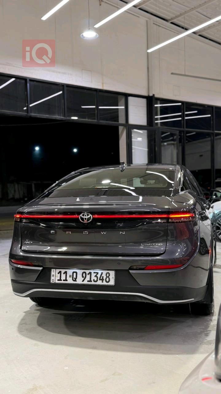 تويوتا كراون